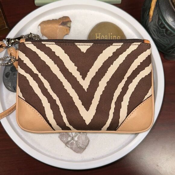 Coach Ivory Brown Animal Print Material Leather Silver Tone Hardware Wristlet - Picture 11 of 12